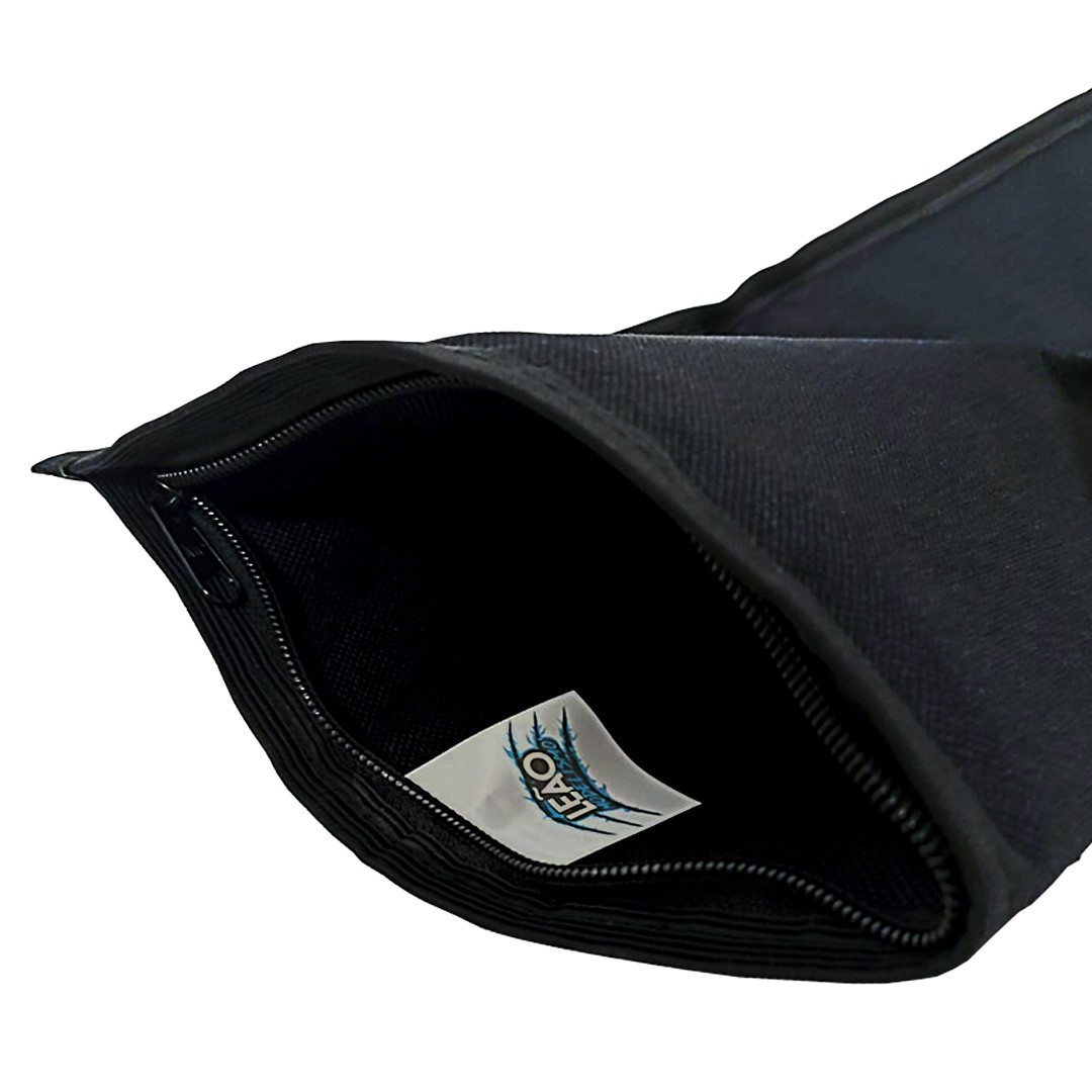LEAO1375a.jpg